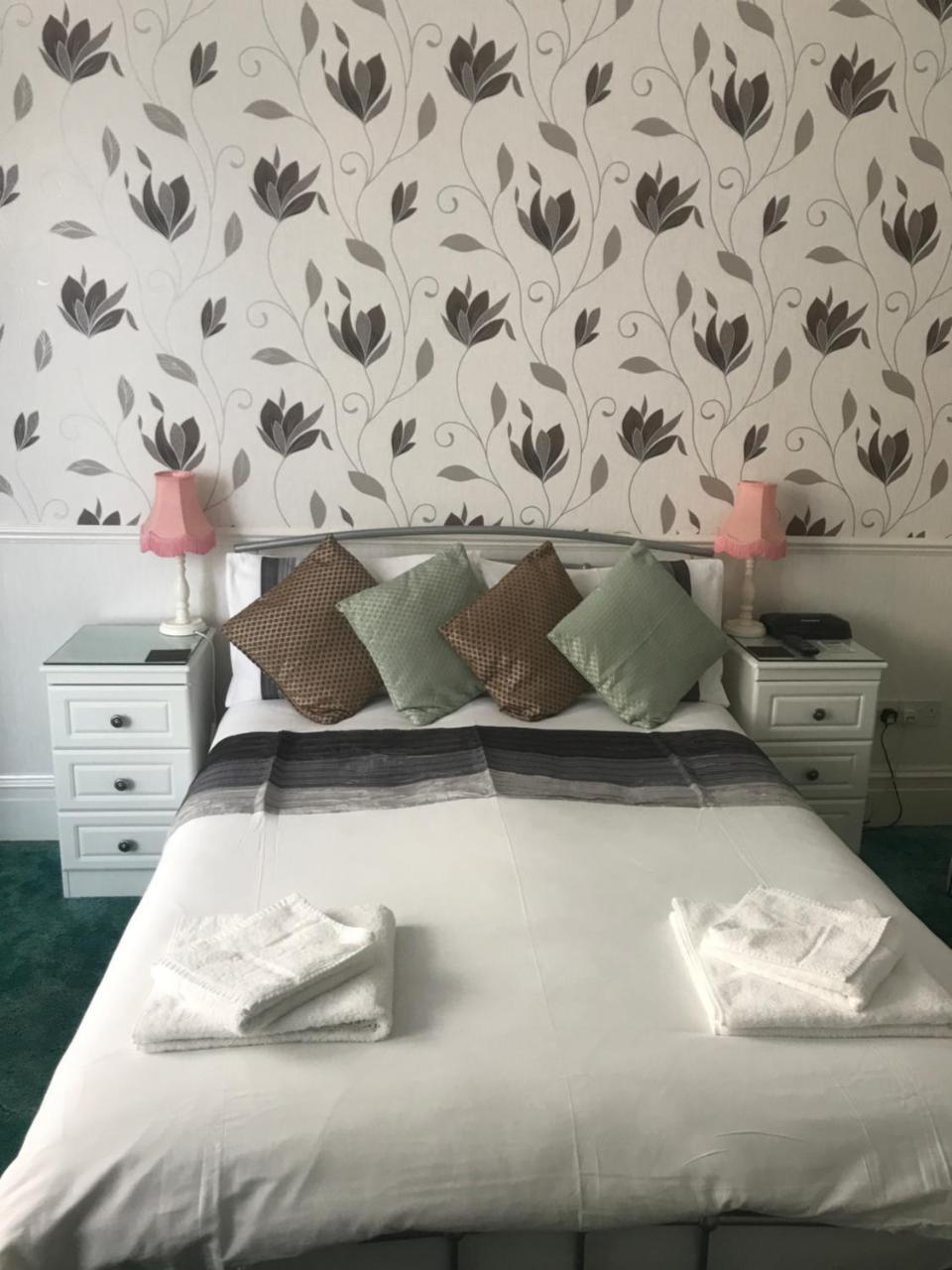 Crimdon Dene Hotell Torquay Eksteriør bilde
